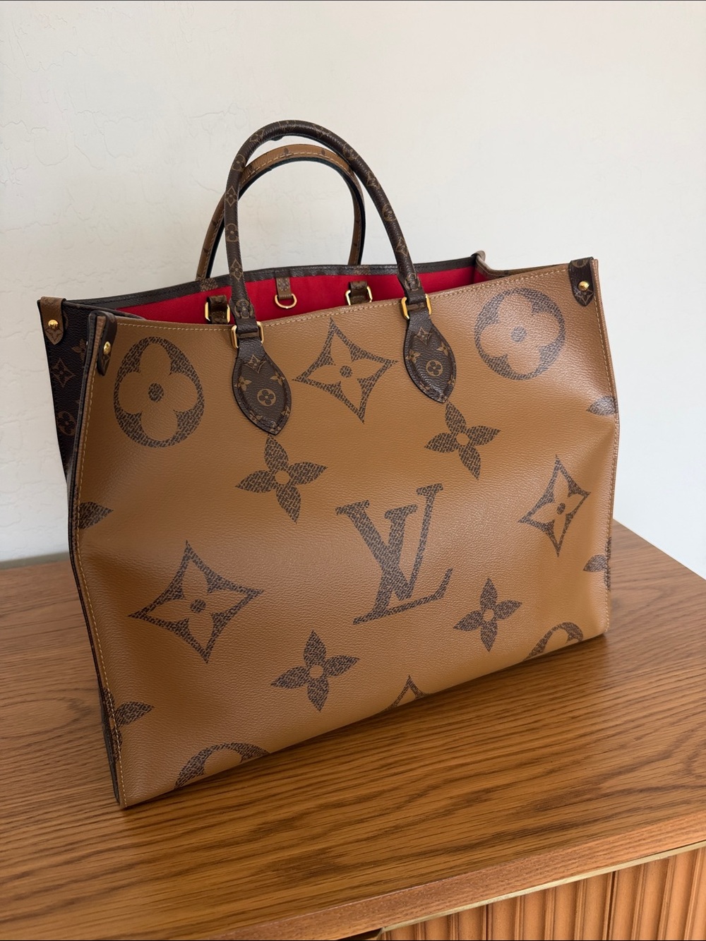 Louis Vuitton ON THE GO GM Monogram Canvas Tote Bag